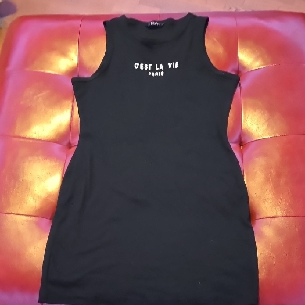 Black Sleeveless Top